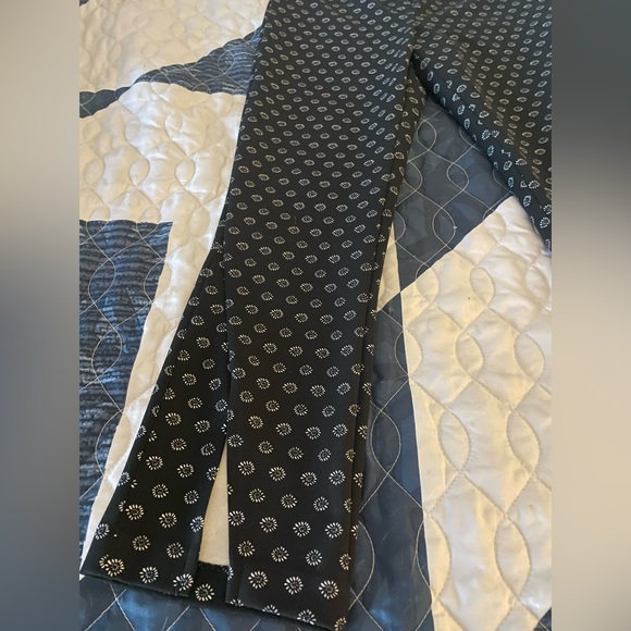 Pants - Picture 2 of 3